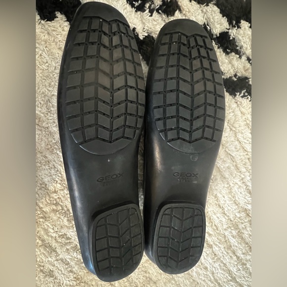 GEOX Black Patent Leather Flat Shoes - Picture 3 of 6